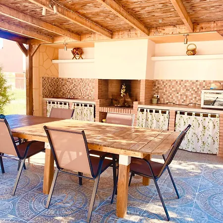 Villa La *